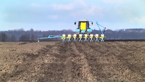 Sowing work in the field with agronomic units Video stock 155071008