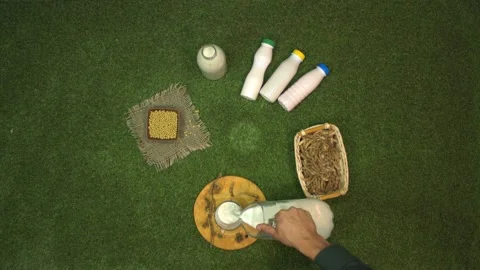 Soy milk. Slow motion 2x. Top view. Видео 122587350