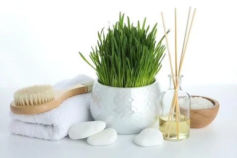 Spa composition with wheatgrass isolated on white Foto stock