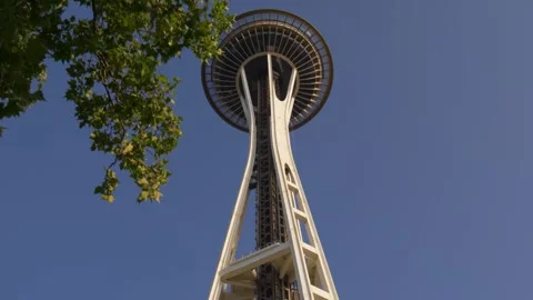 Space Needle: Seattle Skyline Panorama Stock-Footage 339275057