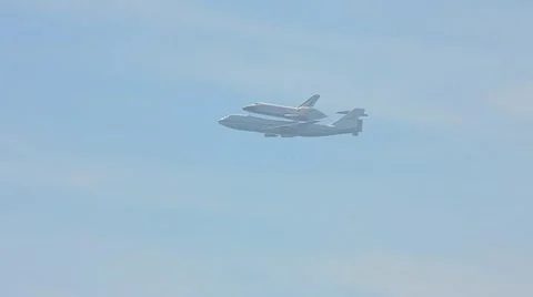 SPACE SHUTTLE ENDEAVOUR BEING TRANSPORTED Video stock 12154233