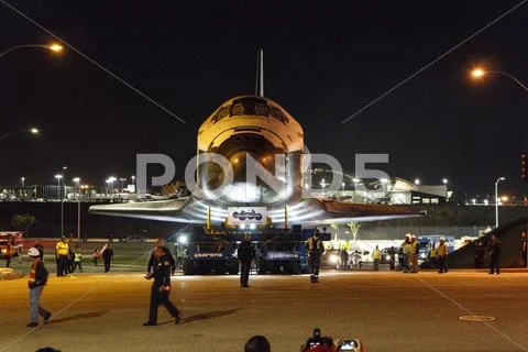 Space Shuttle Endeavour Move in L.A.