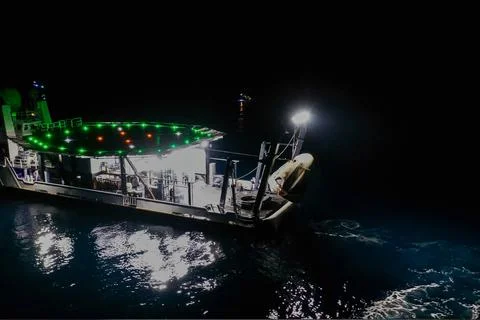 The SpaceX Crew Dragon Resilience splashed down in the Gulf of Mexico off t.. Stock Photos
