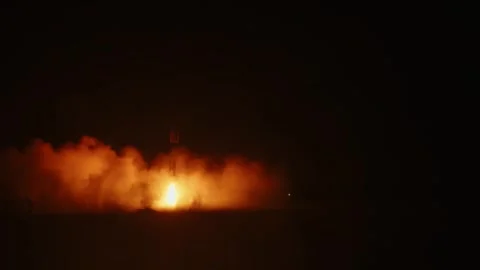 SpaceX Falcon 9 rocket landing Video stock 289848439