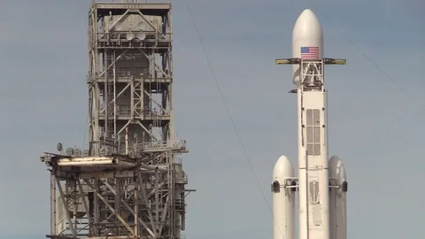 SpaceX Falcon Heavy Rocket Stockbeeldmateriaal 85493806