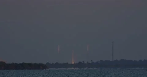 SpaceX Launch of DSCRV Satellite 02-11-2015 Vídeo Stock 48864231