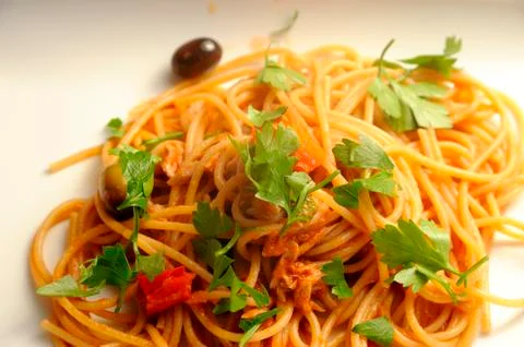 Spaghetti alla puttanesca 스톡 사진
