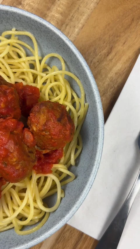 Spaghetti and meatballs, slow pan Stock Footage 304645852