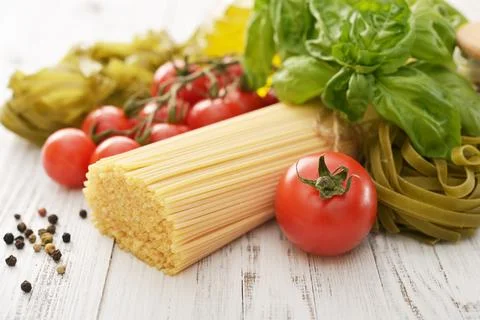 Spaghetti and tomato Stock Photos