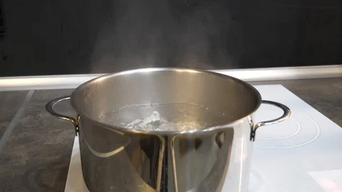 Spaghetti Bolognese Stock Footage 111400824