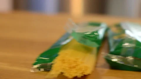 Spaghetti Video stock 31184736