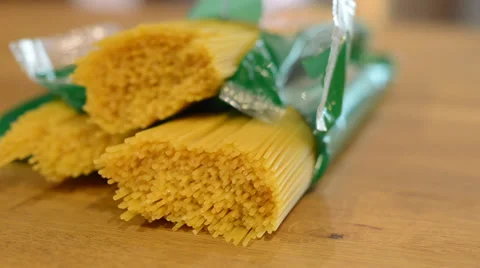 Spaghetti Video stock 31184894