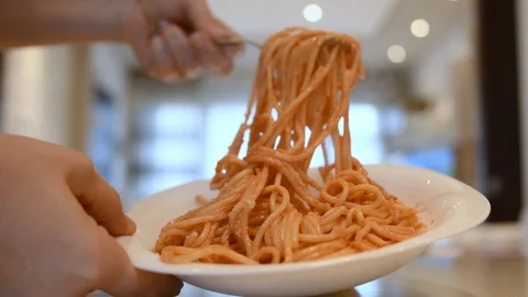 Spaghetti Video stock 127013980