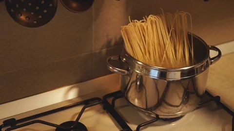Spaghetti Immersed in Boiling Water Video stock 99247546