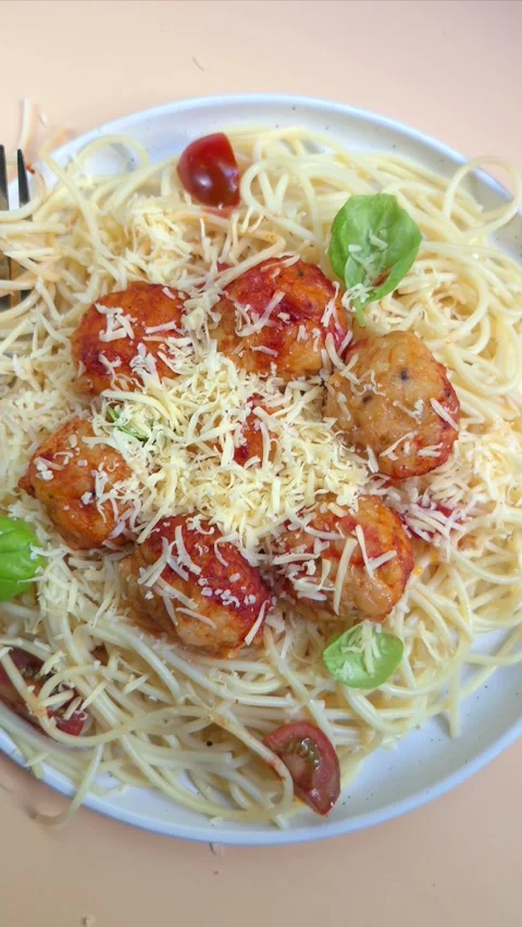 Spaghetti with meatballs in tomato sauce Stock Footage 307759526