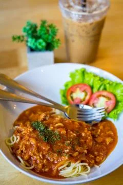 Spaghetti with minced beef tomato Fotos Stock