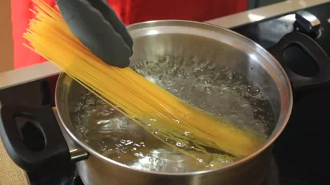 The spaghetti noodles are cooked. Stock Footage 334647609