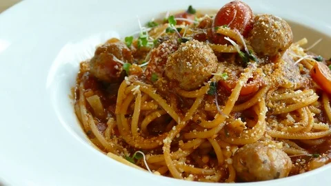 Spaghetti spicy pork ball Stock Footage