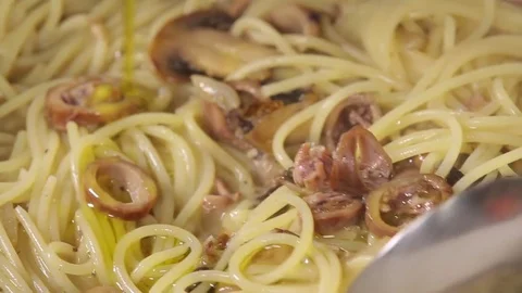 Spaghetti with veggies Stock Footage 77046440