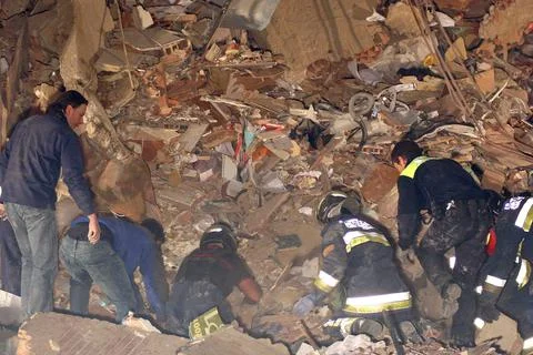 Spain Explosion Building Collapse - May 2007 Fotos de archivo