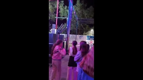 Spain: Singer takes unexpected fall from stage during performance in Cace... Stockbeeldmateriaal 344305985