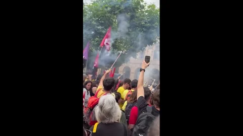 Spain: Teachers March in Barcelona on Final Day of Month-Long Strike 2 스톡 동영상 336414175