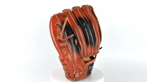 Spalding baseball glove Video stock 296784680