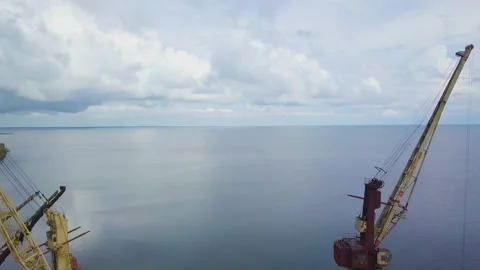 The span between two cranes in the seaport. Stock-Footage 157108032