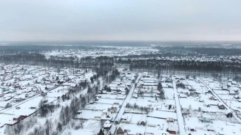 Span over the winter village Video stock 106473352