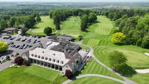 Span Vast Lengths - Onondaga Golf and Country Club Video stock 336518361