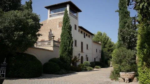 Spanish mansion Video stock 128252220