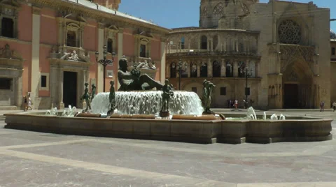 Spanish Statue 3 Stock Footage 28680608