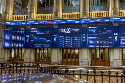 Spanish stock information evolution, Madrid, Spain - 04 Aug 2025 Stock Photos