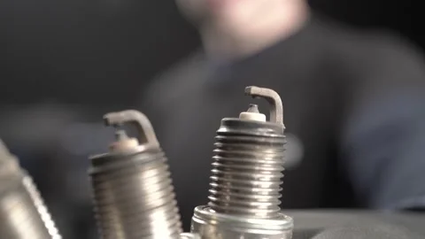 Spark plug 2 Vidéo 143828859