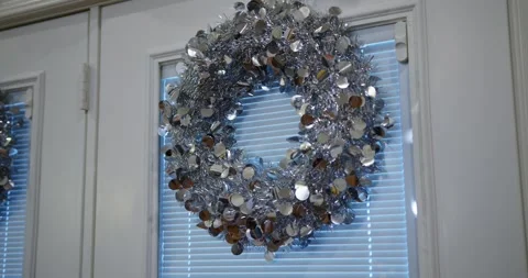 Sparkle Wreath Stock Footage 296929611