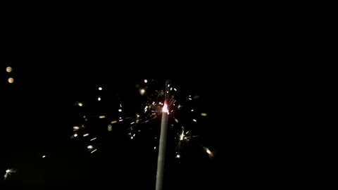 Sparkler burning in slow motion 스톡 동영상 102367271