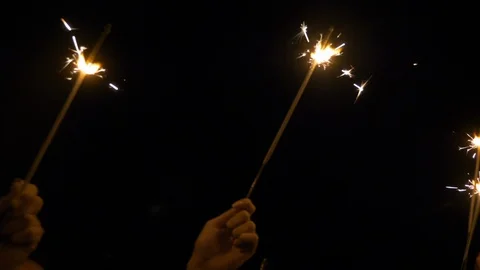 Sparkler 動画素材 106946020