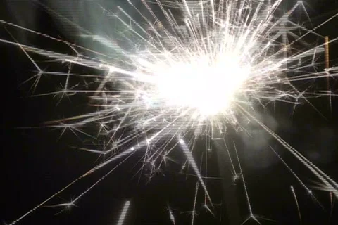 Sparkler loop V2 - NTSC Stock-Footage 681377
