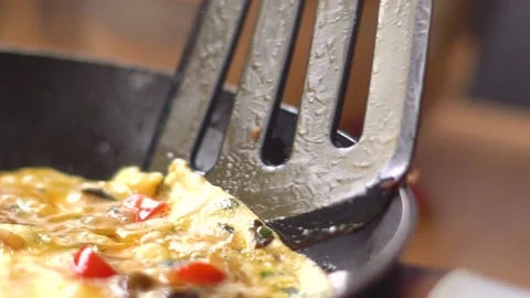 Sparkling vegetable omelet, pan stew, bubbling,flipping Stock Footage 168967466