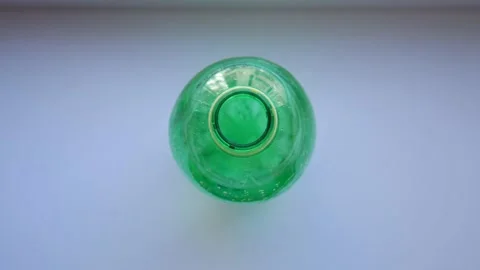 Sparkling water with bubbles. bubbles in soda water bottles. carbonated water Stock Footage 197109047