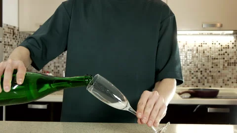 Sparkling wine Stock Footage 171183252