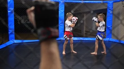Sparring of children Video stock 71952761