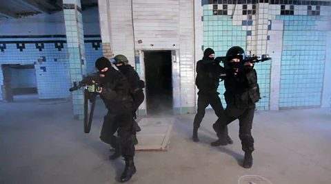 Special Forces knocks the door Stock Footage 48069234