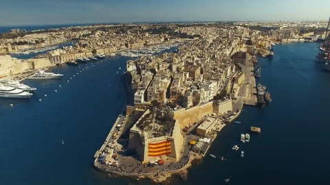 A spectacular bird's-eye view of Isla in Malta Stock Footage 91086166
