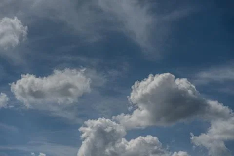 Spectacular clouds in the blue sky Stock-Fotos