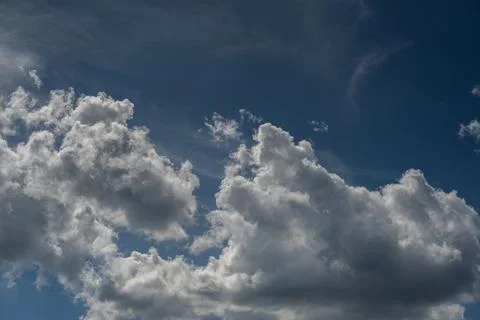 Spectacular clouds in the blue sky Stock-Fotos