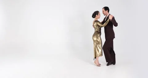 Spectacular ending of the tango dance Stock Footage 168408960