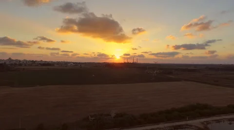 Spectacular sunset above wide fields for the screen saver on your website. Stock Footage 54374047