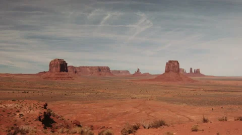 Spectacular time-lapse of clouds across the desert vista at Monument Valley, USA Stock Footage 56967096