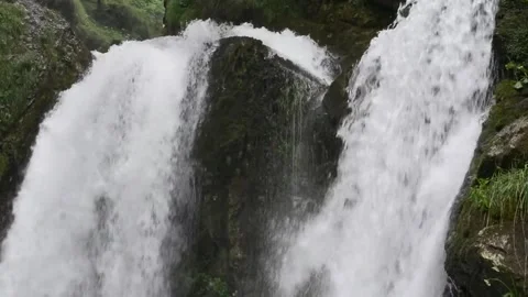 Spectacular Waterfall Cascading from Mountain Cliffs | Nature Landscape 4K Vídeos de archivo 337785709